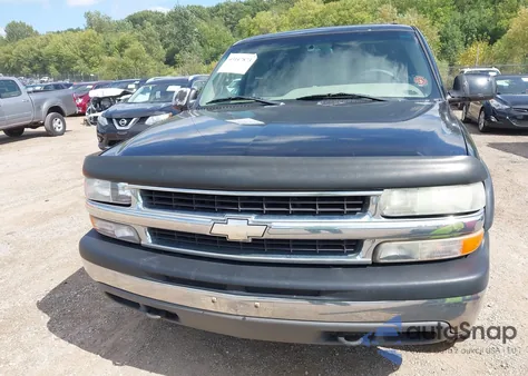 2001 Chevrolet Suburban 1500 Lt from USA, damaged, VIN 1GNFK16T31J190696